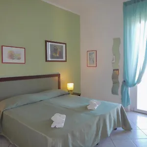 Paola E Daniela Aparthotel